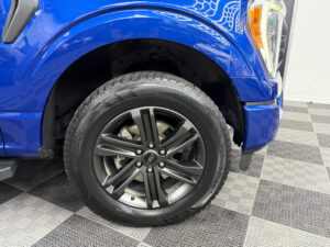 Auto Sales in Georgia 2022 Ford F-150 XLT 4×4 FX4 Crew Cab 5.5 ft. box 145 in. WB Automatic Clean Carfax Leather Panoramic Roof - 27