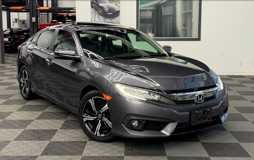 2017 Honda Civic Sedan Touring 4dr CVT Clean Carfax