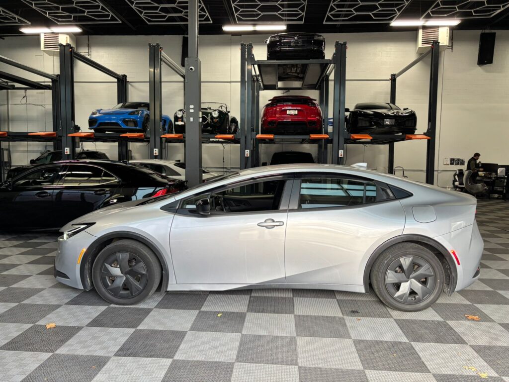 Georgian Auto Sales 2023 Toyota Prius Prime XSE Premium No Accidents Clean Carfax Leather CarPlay - 4