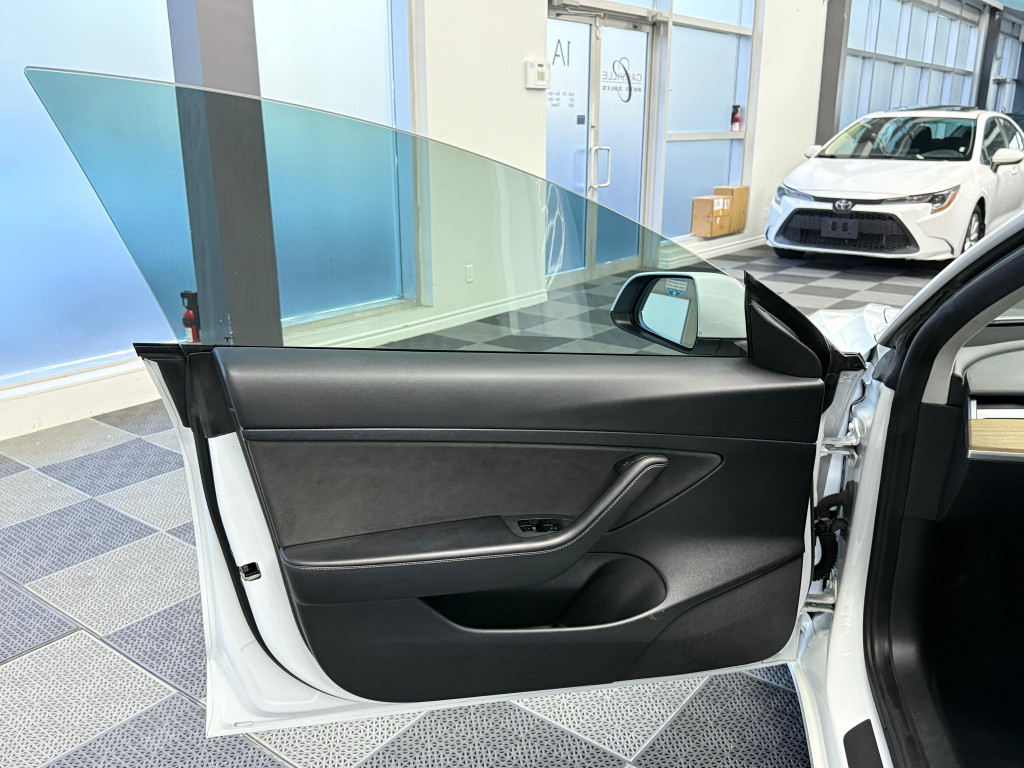 Georgian Auto Sales 2021 Tesla Model 3 Standard Range Plus Clean Carfax - 8