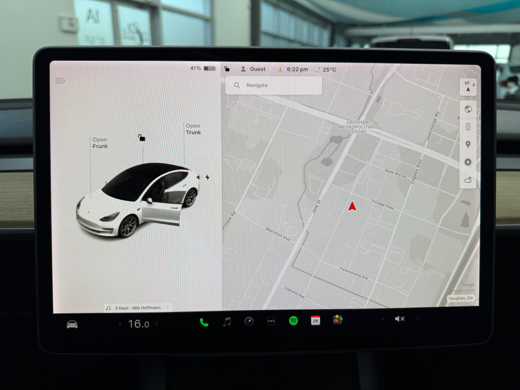 Georgian Auto Sales 2021 Tesla Model 3 Standard Range Plus Clean Carfax - 16