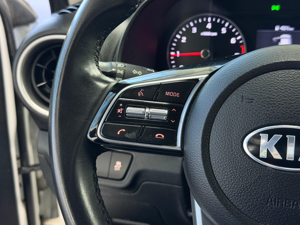 Georgian Auto Sales 2020 Kia Forte LX 4dr Clean Carfax - 10