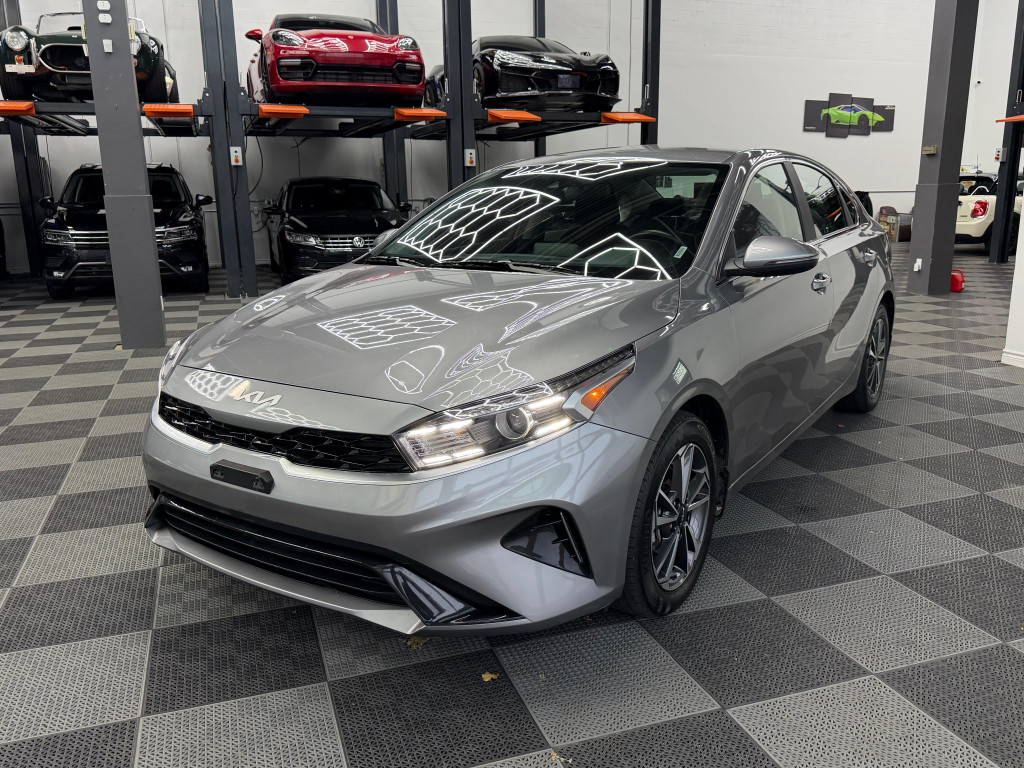 Georgian Auto Sales 2024 Kia Forte EX Ddr NO ACCIDENTS, CLEAN CARFAX - 2