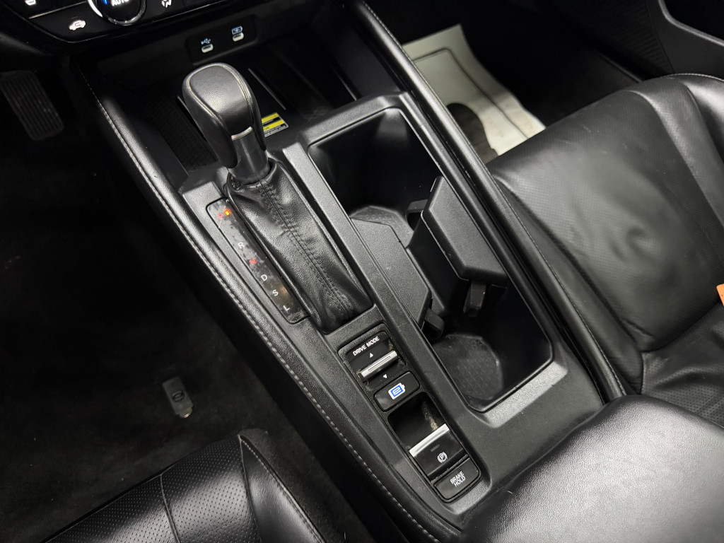 Georgian Auto Sales 2025 Honda Accord Hybrid Touring Sedan Front Wheel Drive CVT - 13