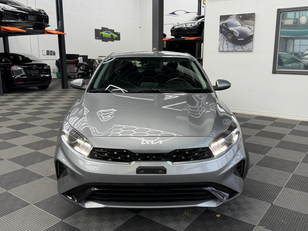 Georgian Auto Sales 2024 Kia Forte EX Ddr NO ACCIDENTS, CLEAN CARFAX - 3