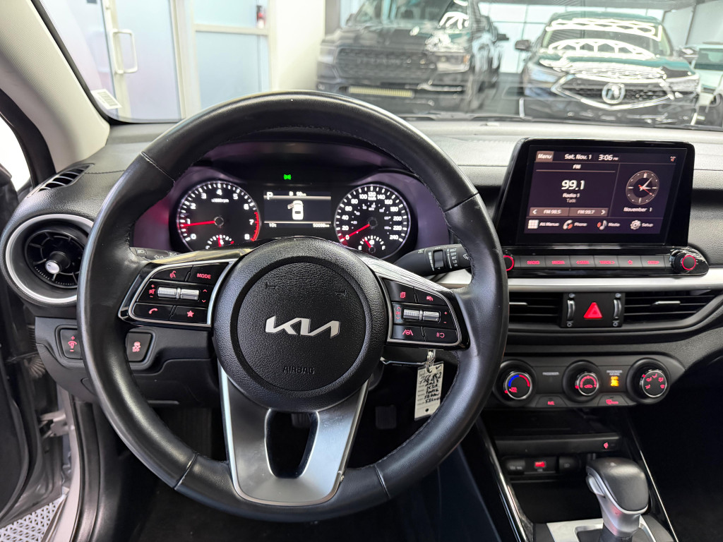 Georgian Auto Sales 2024 Kia Forte EX Ddr NO ACCIDENTS, CLEAN CARFAX - 9