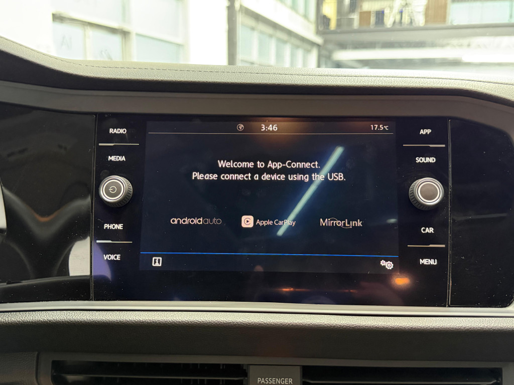 Georgian Auto Sales 2020 Volkswagen Jetta Highline Automatic Leather Navigation Sunroof Back Up Camera - 14