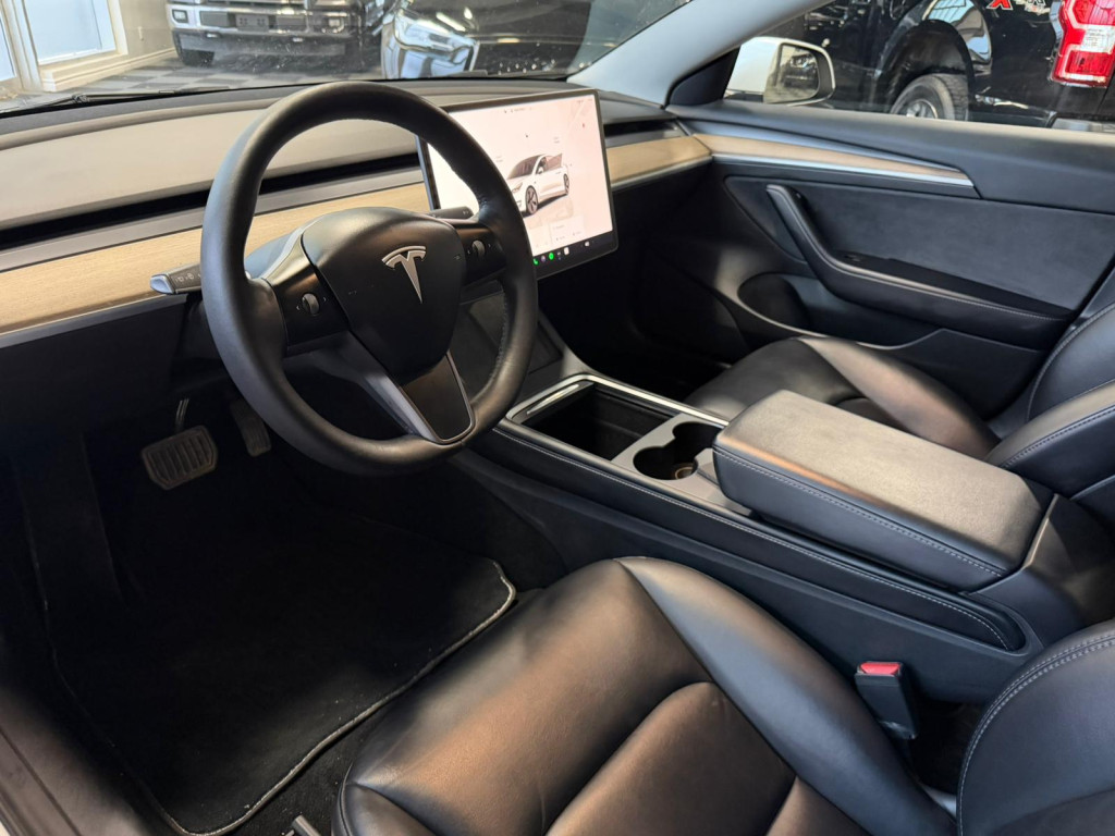 Georgian Auto Sales 2022 Tesla Model 3 Standard Range Plus Sedan Automatic REBUILT TITLE - 8