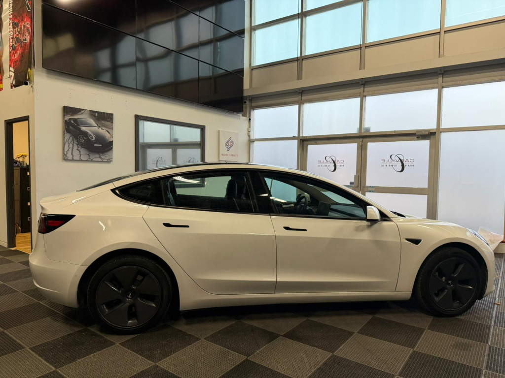 Georgian Auto Sales 2022 Tesla Model 3 Standard Range Plus Sedan Automatic REBUILT TITLE - 12